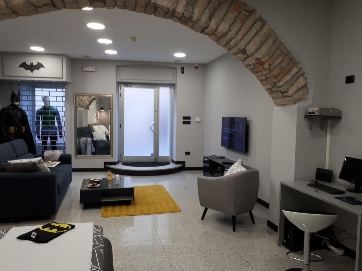 PUY Batcave 아파트 외부 사진