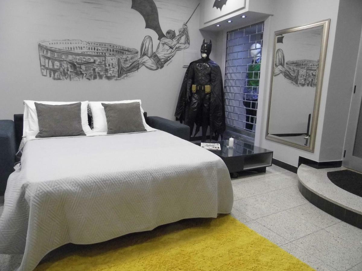 PUY Batcave 아파트 외부 사진